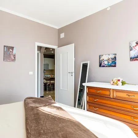 Casa Della Nonna Gilda By Interhome Ferienhaus Sanremo