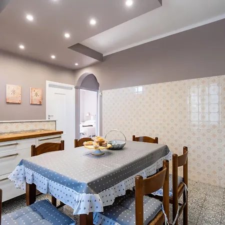 Casa Della Nonna Gilda By Interhome Feriehus *